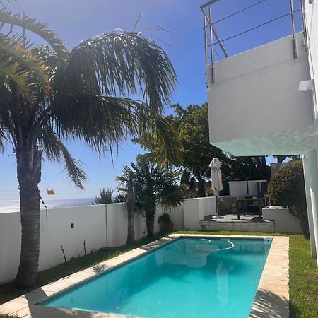 Willa Cozy Camps Bay House With Mountain And Sea View Kapsztad Zewnętrze zdjęcie
